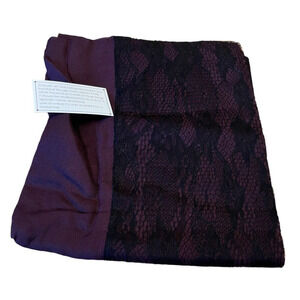 Thirty-One Jewell & Gems Midtown Infinity Scarf 31" long Purple Black Lace
